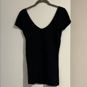 Black Short Sleeve Scoop Neck Ribbed Top